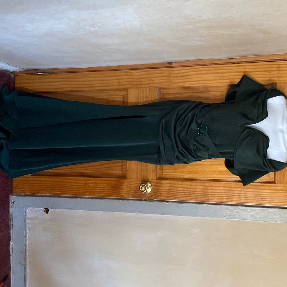 Emerald green mermaid dress
